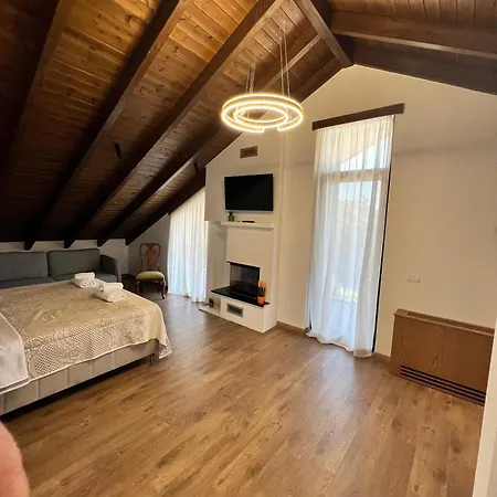 Hotel Toska Farm