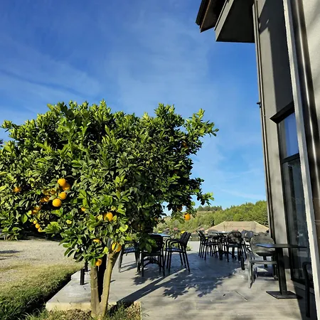 Toska Farm Hotel *